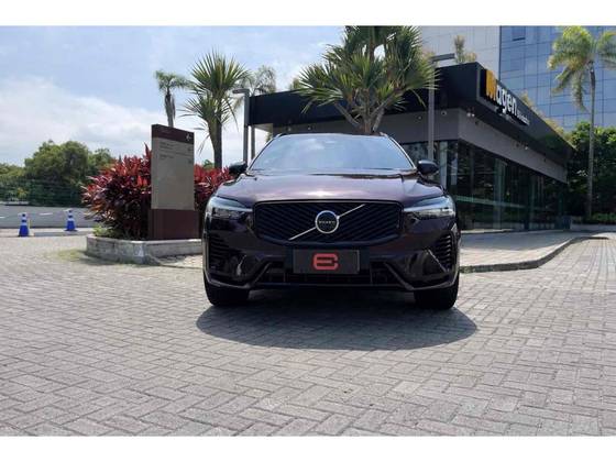 VOLVO XC60 2.0 T8 PHEV ULTRA DARK AWD GEARTRONIC
